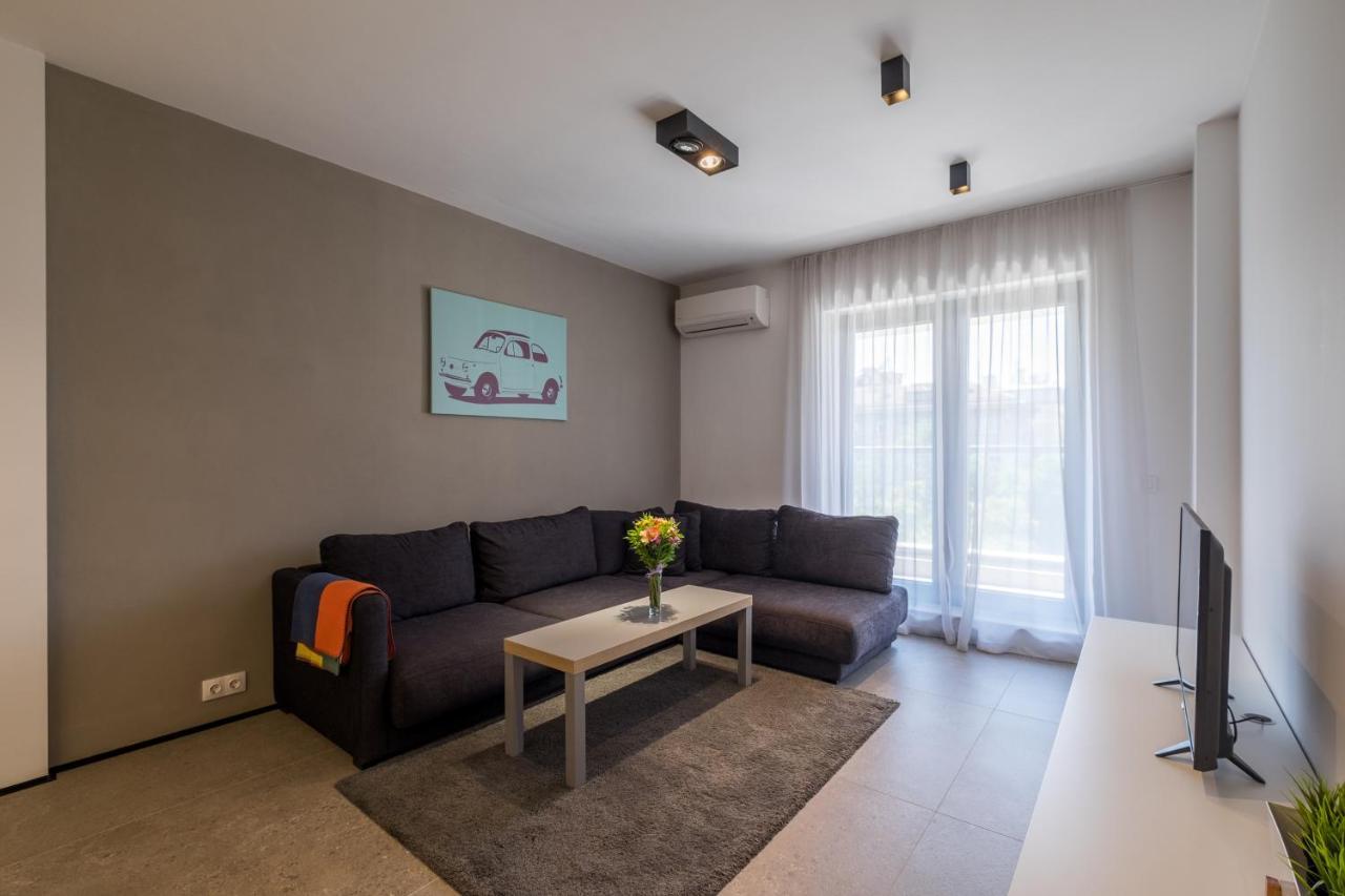 City Apartments - Mall Of Sofia & Metro Station Zewnętrze zdjęcie